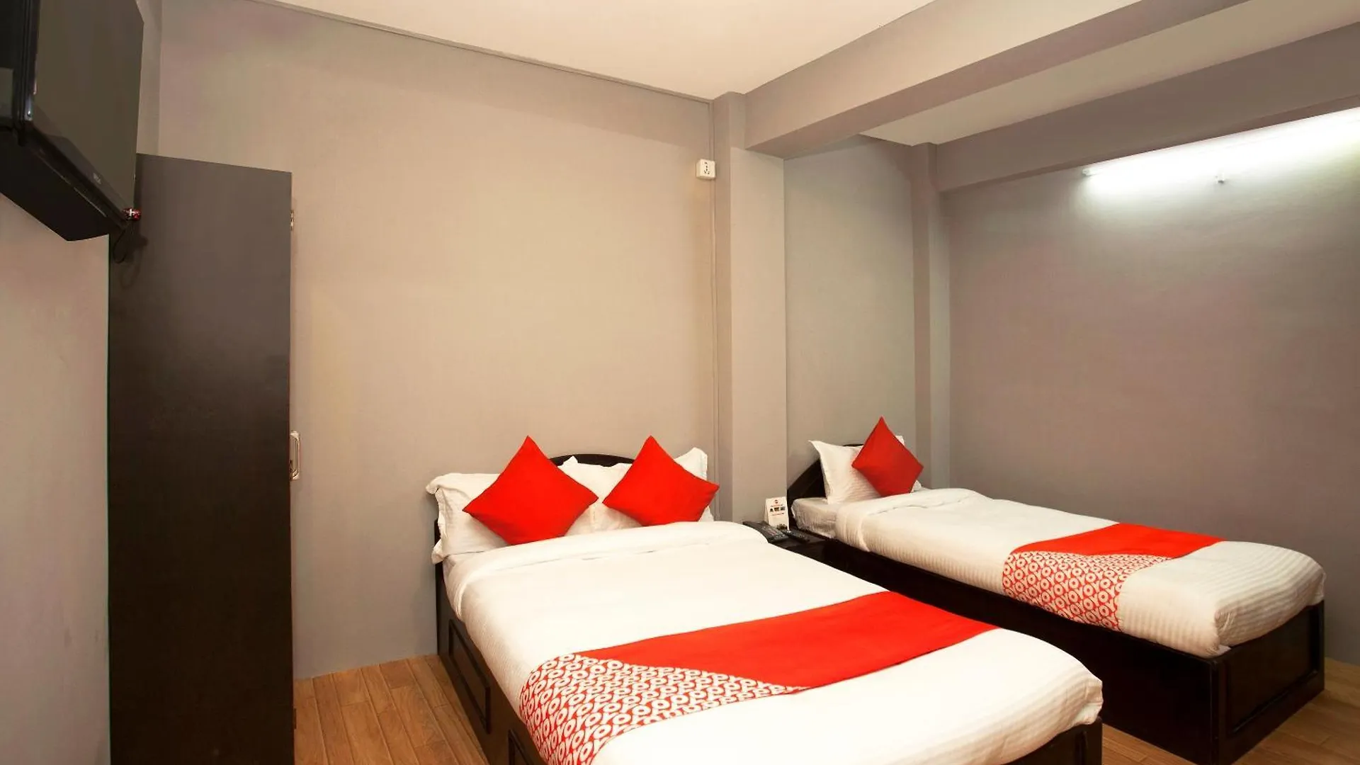 Oyo 587 Hotel Tradition Inn Kathmandu 3*,  Nepal