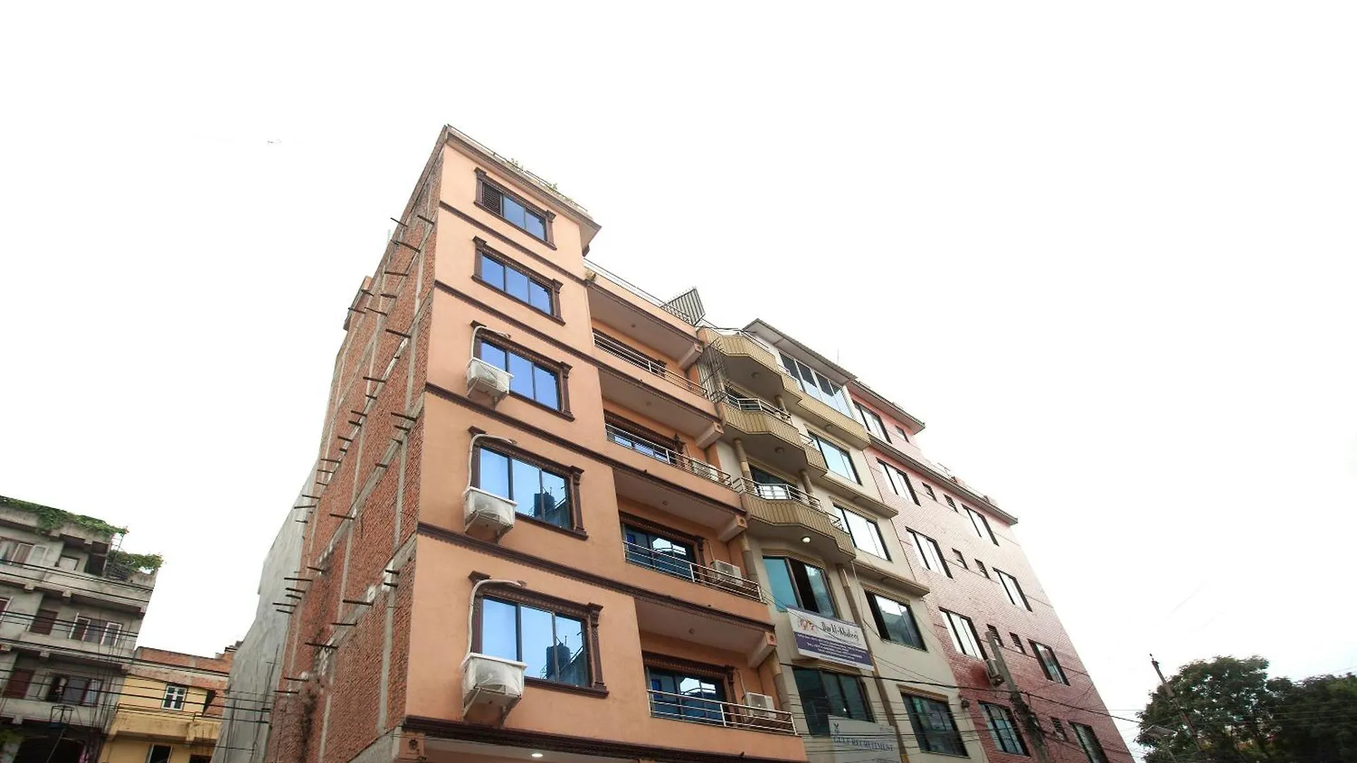 Oyo 587 Hotel Tradition Inn Kathmandu 3*,